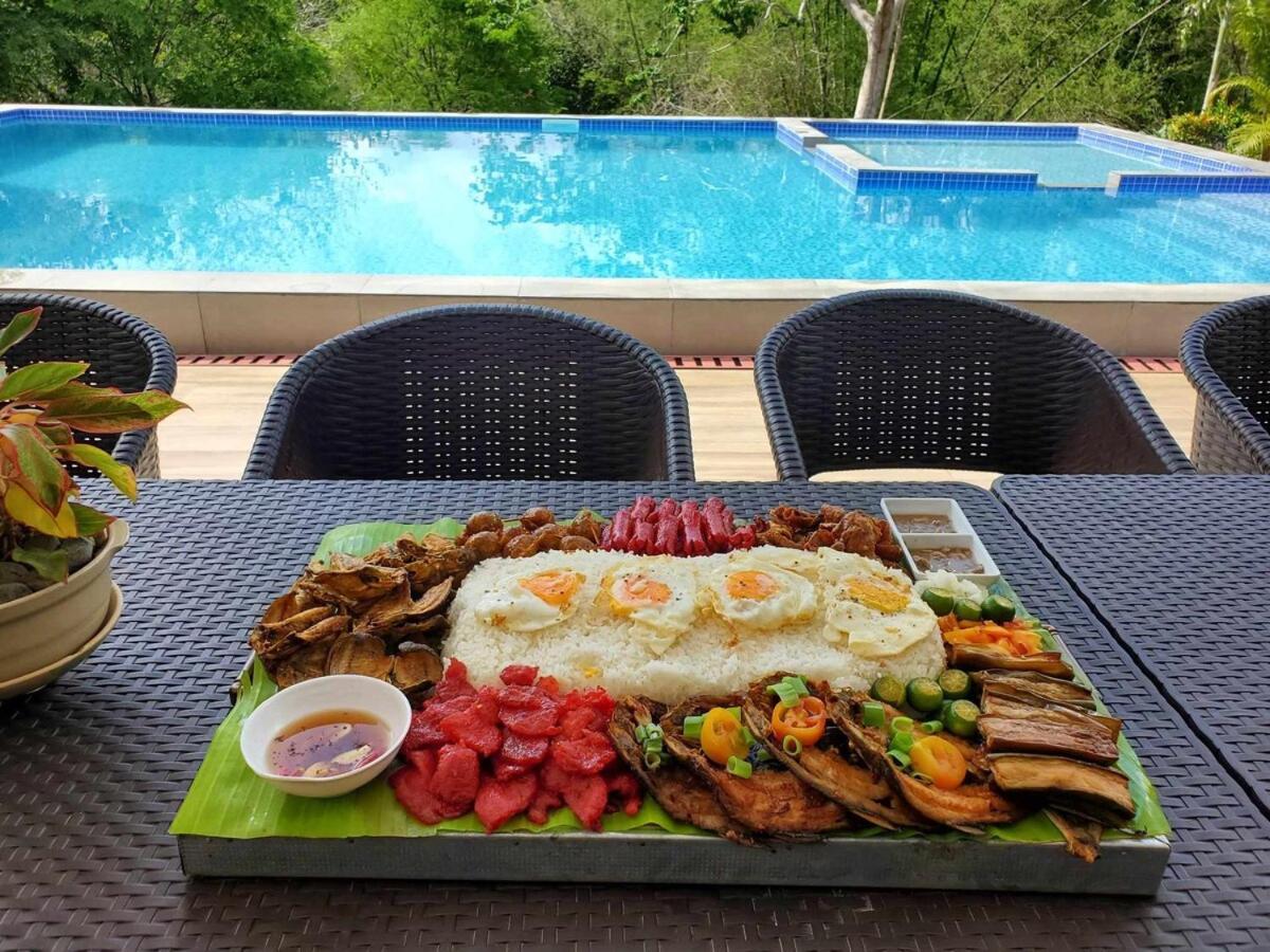 Redwood Cabin Bolinao Екстериор снимка